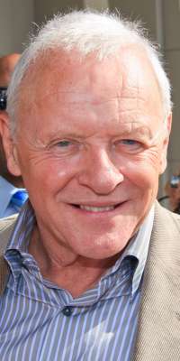 Anthony Hopkins, Actor, alive at age 77